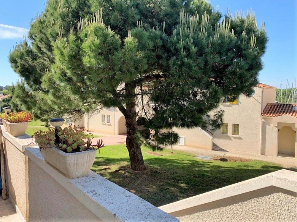 Meschers Sur Gironde - Appartement - Residence Sur Le Port Avec Balcon エクステリア 写真